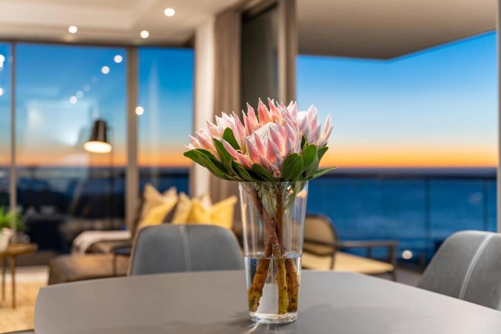 Seapoint Sunsets On The 11th Floor, Back-up Power Apartment Cape Town